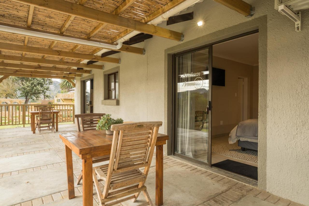 הוילה ג'ורג' Kouwdouw Guest Farm מראה חיצוני תמונה