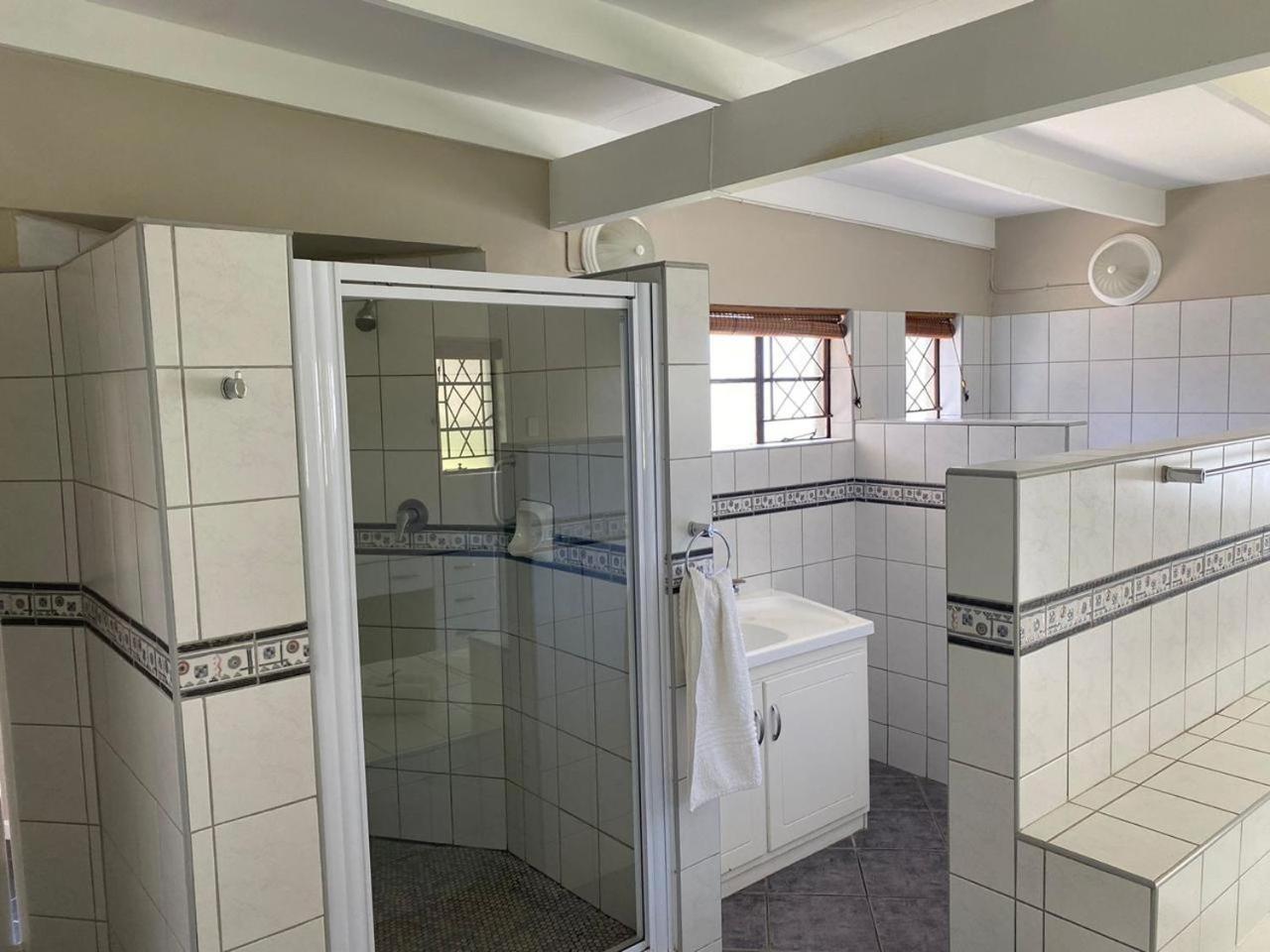 הוילה ג'ורג' Kouwdouw Guest Farm חדר תמונה